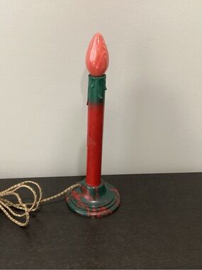 Vtg. Electric Christmas candolier, window candle designed with faux dripping